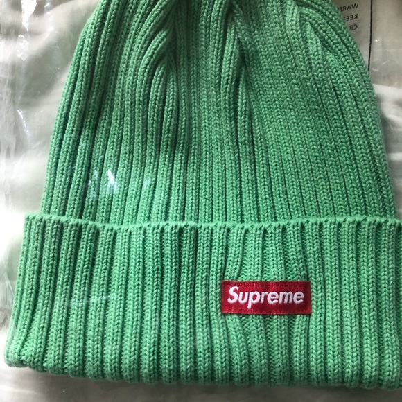 Supreme - Picture 2 of 3